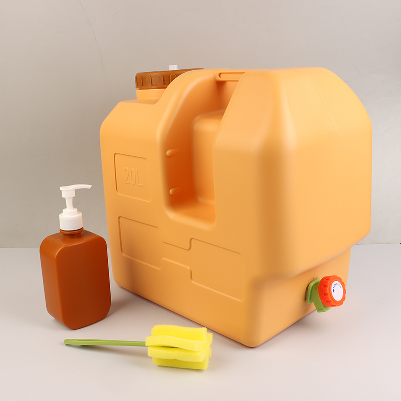 20L ポータブルキャンプ水差し栓とソープディスペンサー水タ - Outdoor Camping Water Jug のレビューと価格