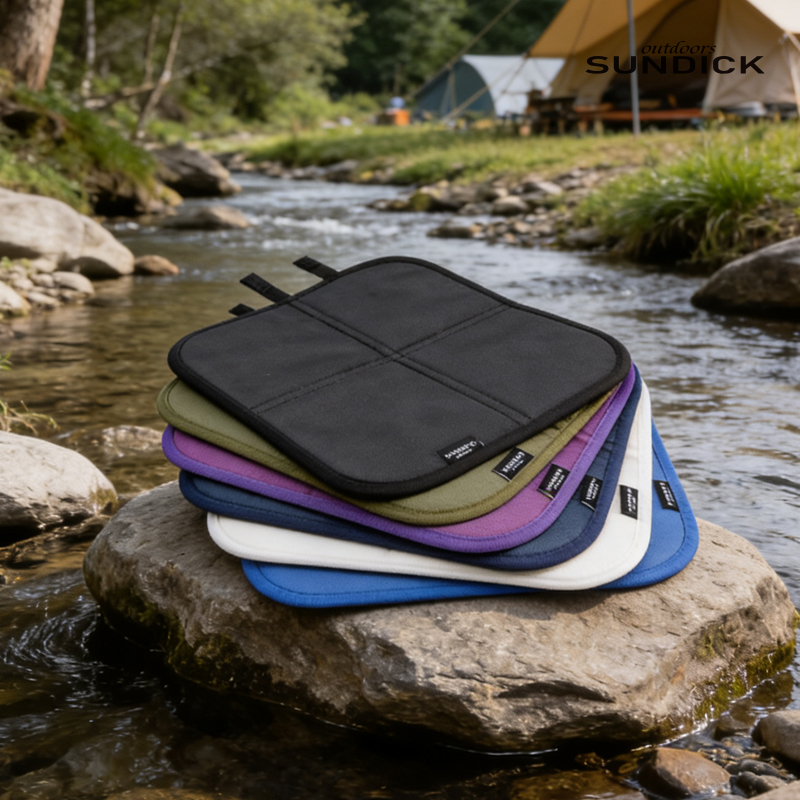 アウトドアキャンプ用折りたたみシートクッション、6色展開、吊 - Outdoor Camping Store のレビューと価格