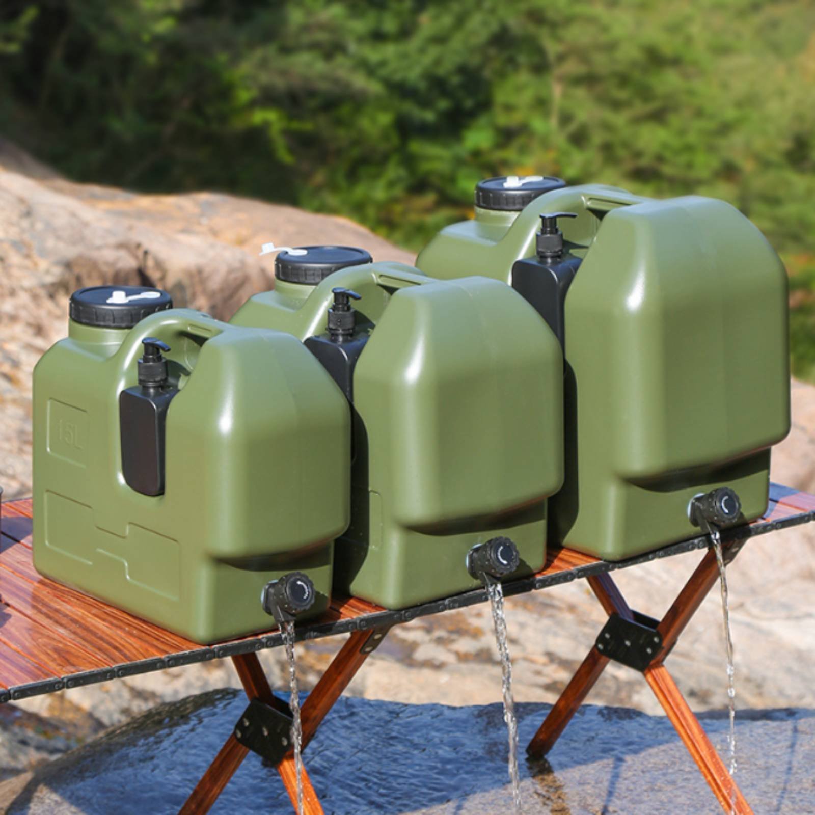 蛇口付き水容器 食品グレードPE キャンプ用ウォータージャグ - Outdoor Camping Water Jug のレビューと価格