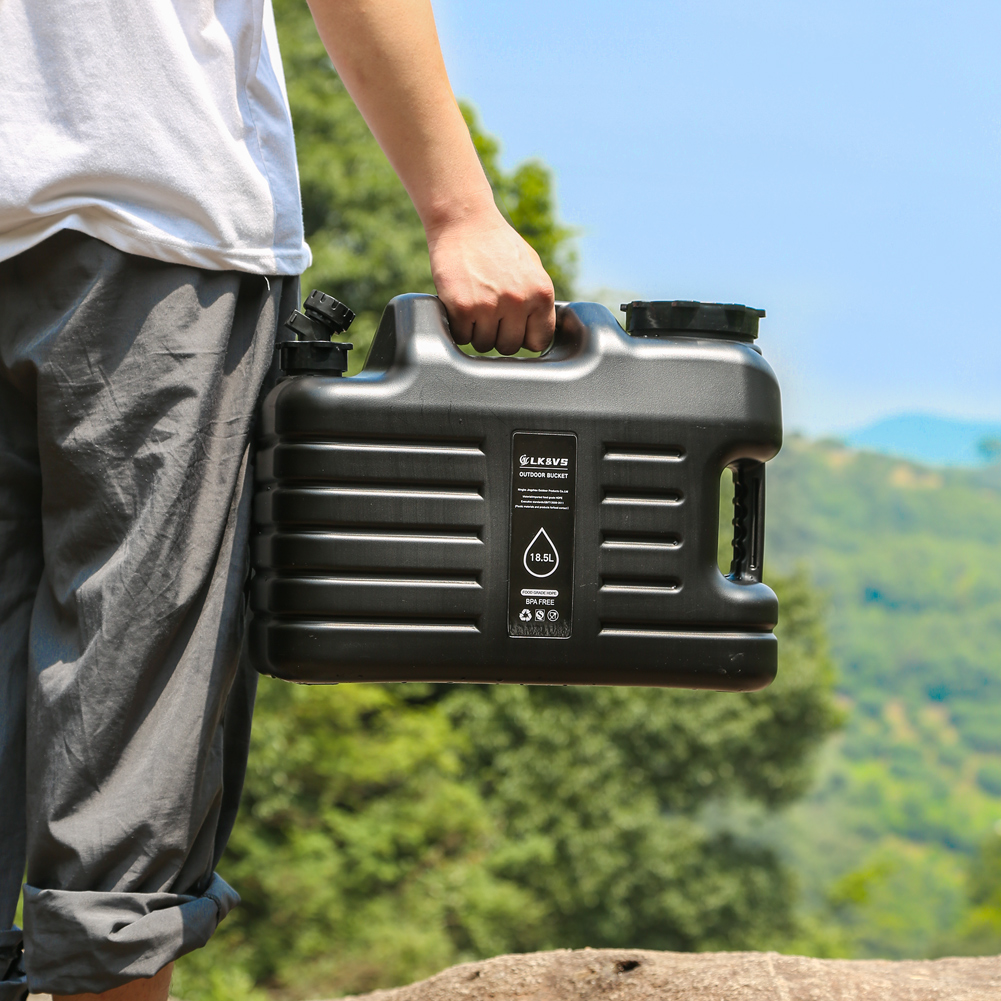 ポータブル屋外キャンプ用水容器,蛇口付き大容量水差し,水タン - Outdoor Camping Water Jug のレビューと価格